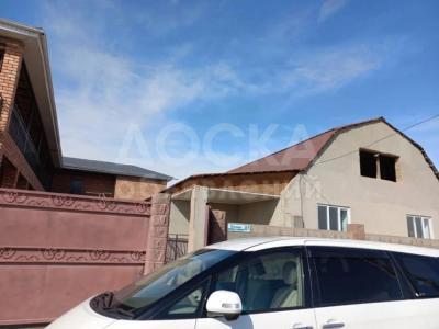 Продаю дом 12-ком. 312кв. м., этаж-2, 10-сот., стена кирпич, Кош-Кол.