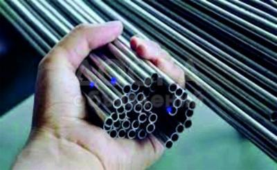 Трубы 6 мм (диаметр), стенка 1 мм по 100 сом/метр.