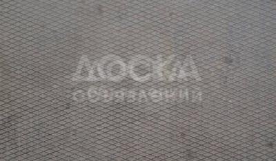 Лист стальной рифленый.