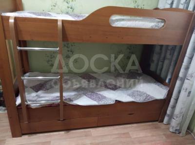 Продам двух-ярусную кровать