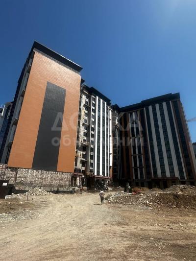 Продаю 2-комнатную квартиру, 81кв. м., этаж - 8/15, Советская / Магистраль.