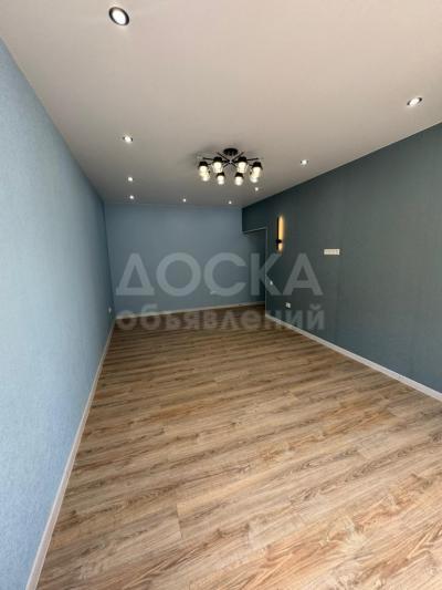 Продаю 1-комнатную квартиру, 48кв. м., этаж - 6/9, Молодежный квартал.