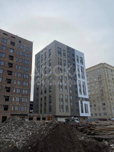 Продаю 1-комнатную квартиру, 46кв. м., этаж - 12/12, ДЖАЛ .