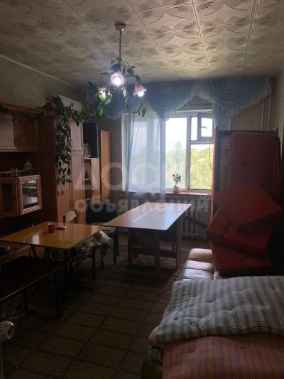 Продаю 2-комнатную квартиру, 60кв. м., этаж - 8/9, мкр. Асанбай.