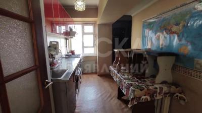 Продаю 4-комнатную квартиру, 58кв. м., этаж - 9/9, Куйбышева дом 93 / Огонбаева.