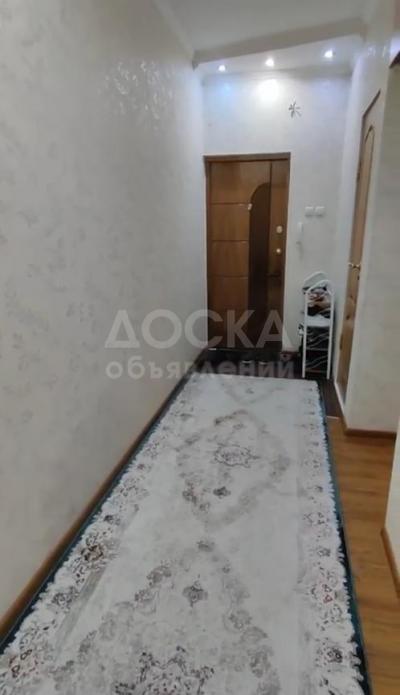 Продаю 2-комнатную квартиру, 58кв. м., этаж - 8/9, Матросова 11.