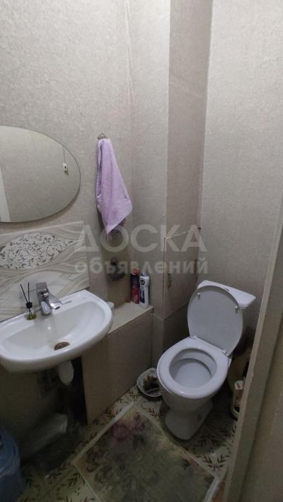 Продаю 3-комнатную квартиру, 62кв. м., этаж - 1/5, Гоголя дом 113.