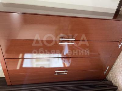 Продаю шифоньер