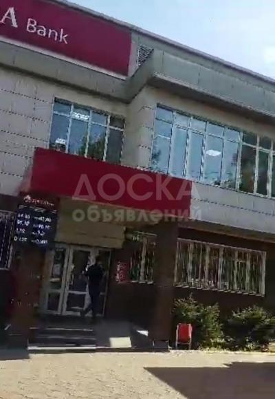 Продаю здание 1500кв. м., Район Аламединского рынка.