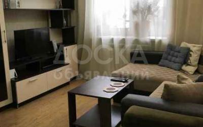 Сдаю 3-комнатную квартиру, 62кв. м., этаж - 1/4, 9мкр.