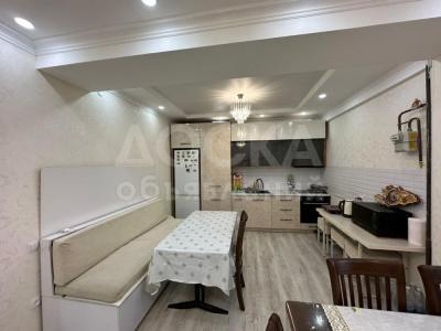 Продаю 2-комнатную квартиру, 65кв. м., этаж - 11/12, масалиева 43.