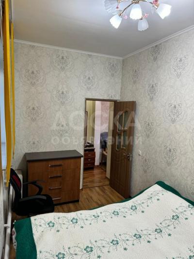 Продаю 2-комнатную квартиру, 45кв. м., этаж - 1/2, Лермонтова/Ворошилова.