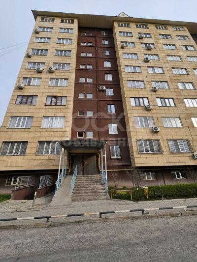 Продаю 3-комнатную квартиру, 101кв. м., этаж - 9/9, 11-микрорайон.