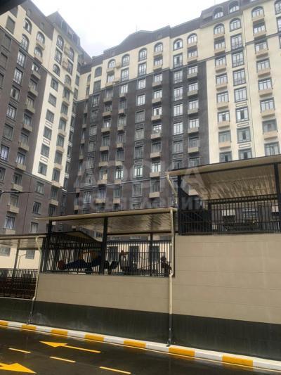 Продаю 1-комнатную квартиру, 37кв. м., этаж - 3/12, Vefa.