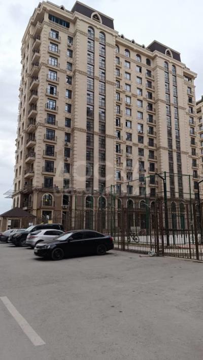 Продаю 2-комнатную квартиру, 86кв. м., этаж - 13/14, Южная Магистраль / Ч. Айтматова.