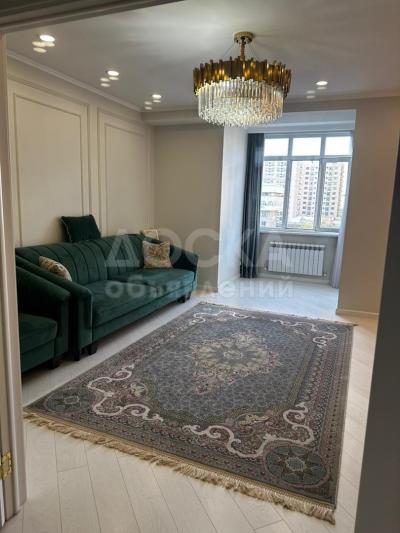 Продаю 2-комнатную квартиру, 1кв. м., этаж - 5/10, Чуй/Исанова.