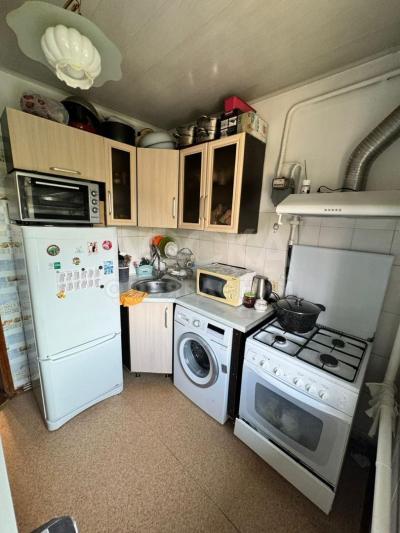 Продаю 2-комнатную квартиру, 45кв. м., этаж - 1/2, Лермонтова/Кольбаева.