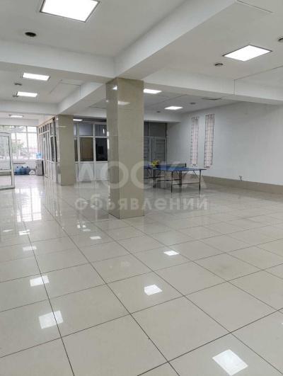 Продаю здание 1500кв. м., Район Аламединского рынка. Ж. Жолу - Буденого.