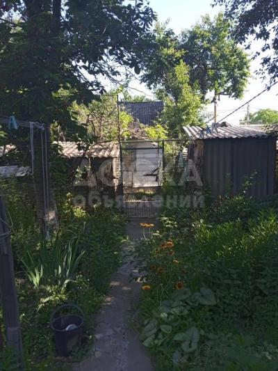 Продаю дом 4-ком. 67кв. м., этаж-1, 6-сот., стена саман, Район Аламединского рынка.