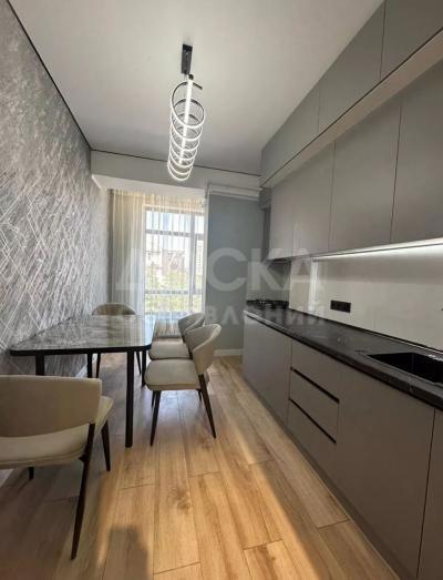 Продаю 2-комнатную квартиру, 62кв. м., этаж - 3/12, Филармония .