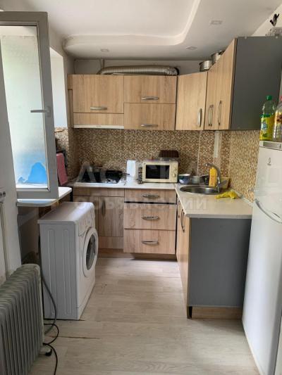 Продаю 2-комнатную квартиру, 45кв. м., этаж - 1/4, политех.