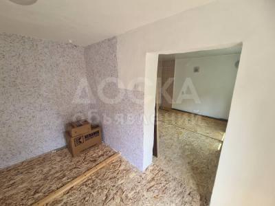 Продаю дом 2-ком. 1,6кв. м., этаж-1, 1,6-сот., стена саман, Осмонова 116.