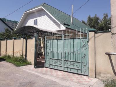 Продаю дом 4-ком. 120кв. м., этаж-1, 5-сот., стена кирпич, Ул. Ахунбаева 178.