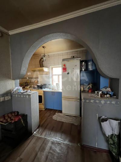 Продаю дом 4-ком. 160кв. м., этаж-1, 4-сот., стена саман, Жукеева Пудовкина дом 30.