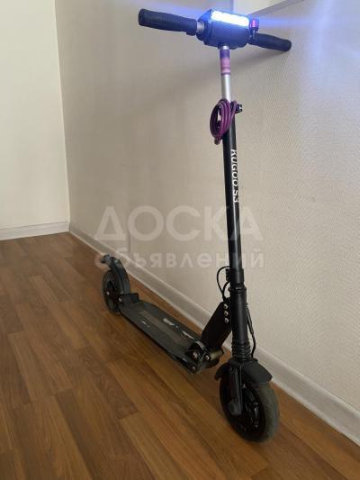 ПРОДАЮ электросамокат KUGOO S3 2023 года.