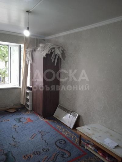 Продаю 1-комнатную квартиру, 14кв. м., этаж - 2/5, Шота Руставели / Айни. КОМНАТУ гост. типа..