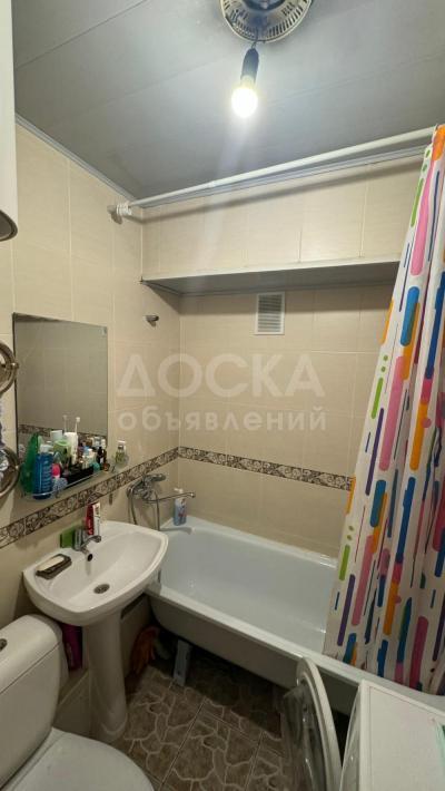 Продаю 1-комнатную квартиру, 35кв. м., этаж - 5/5, Московская-К.Акиева.