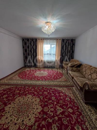 Продаю дом 4-ком. 103кв. м., этаж-1, 5-сот., стена саман, Ак Ордо 2.