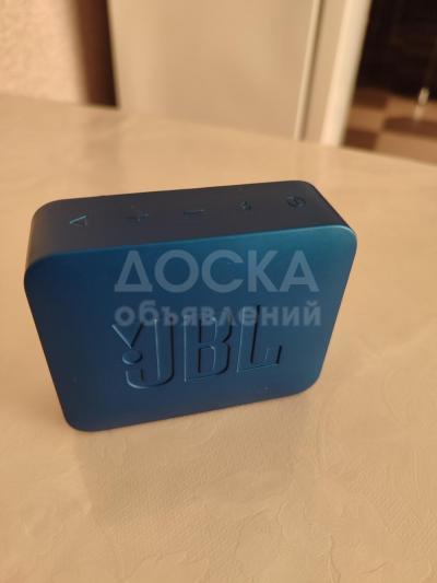 ПРОДАМ БЛЮТУЗ КОЛОНКУ JBL GO2