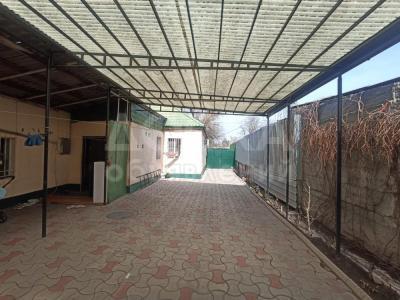 Продаю дом 4-ком. 103кв. м., этаж-1, 10-сот., стена кирпич, Новопокровка.