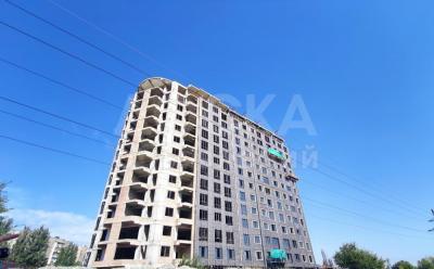 Продаю 2-комнатную квартиру, 74кв. м., этаж - 5/13, 6мкр.