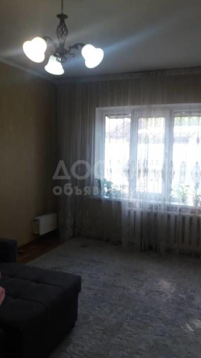 Продаю 2-комнатную квартиру, 53кв. м., этаж - 1/9, Таш-Рабат / Матросова..