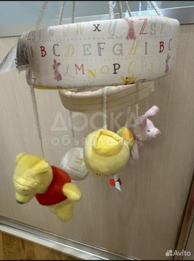 Мобиль на кроватку заводной