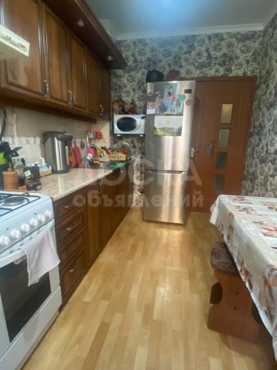 Продаю 3-комнатную квартиру, 63кв. м., этаж - 2/5, Тунгуч.