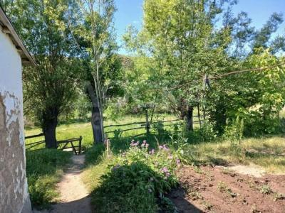 Продаю кошару.   Село Боз-Булун, Тюпский район, Иссык-Кульской области.