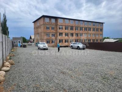 Продаю 2-комнатную квартиру, 36кв. м., этаж - 1/4, Квартира расположена в Апарт-отеле "Саквояж" в самом центре Чолпон-Аты.