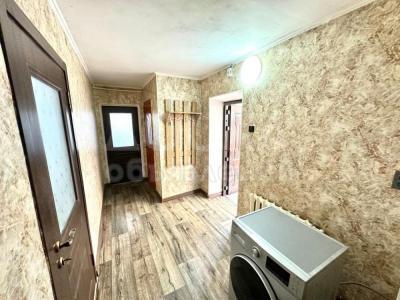 Продаю полдома 3-ком. 66кв. м., этаж-1, 2,16-сот., стена кирпич, Бектенова/ Скрябина.