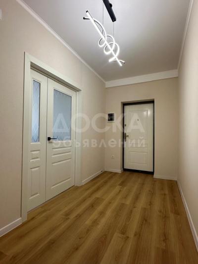 Продаю 2-комнатную квартиру, 80кв. м., этаж - 7/8, Кольбаева. .