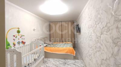 Продаю 2-комнатную квартиру, 44кв. м., этаж - 5/5, Гоголя 9.