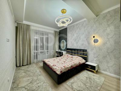 Продаю 4-комнатную квартиру, 112кв. м., этаж - 8/12, Ориентир пересечение ул.Куттубаева/А.Токомбаева,.