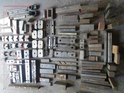 Продаю  разные приспособления,инструменты,твердосплавные пластины, шестерня, очки, щиты,ящики,шкафы