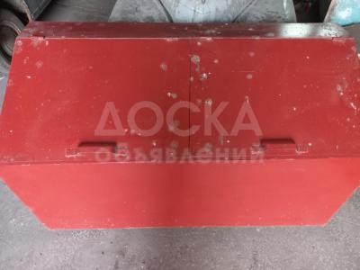 Продаю металлические ящики, инструментальные и электрические  шкафы ,инструменты.