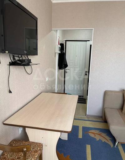 Продаю 1-комнатную квартиру, 33кв. м., этаж - 9/10, кок-жар.