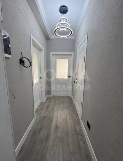 Продаю 1-комнатную квартиру, 33кв. м., этаж - 9/9, шлагбаум .