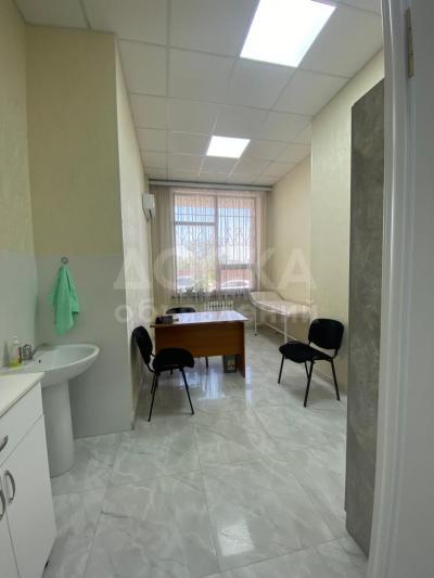Продаю офисное помещение 115кв. м., ЖК Ботсад Ч. Айтматова.