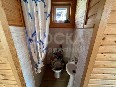 Продаю дом 5-ком. 138кв. м., этаж-2, 4-сот., стена кирпич, Ракетная 4.